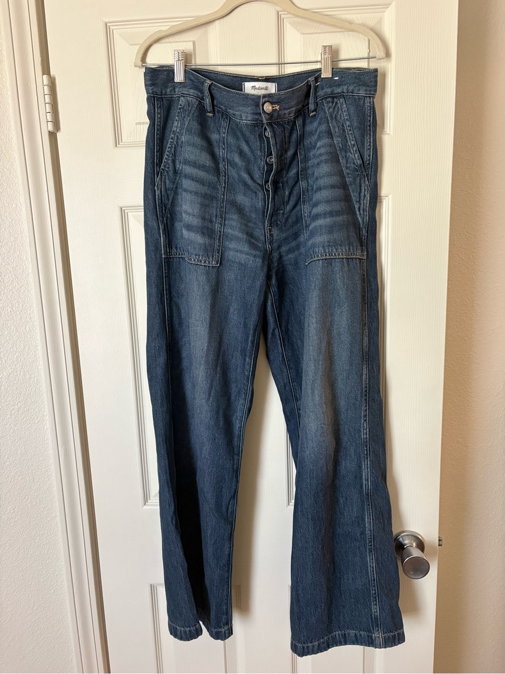 Madewell Low Slung Baggy Jean in Airy Denim - Picture 6 of 6